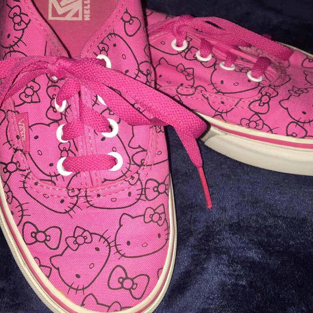 Pink Hello Kitty Vans